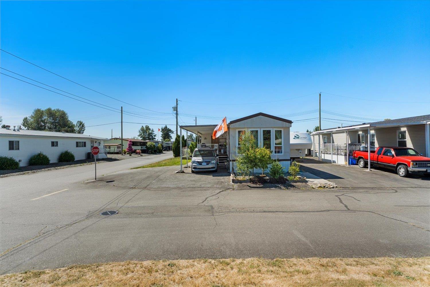 217 27111 0 Avenue, Langley, British Columbia  V4W 2T5 - Photo 3 - R3130303