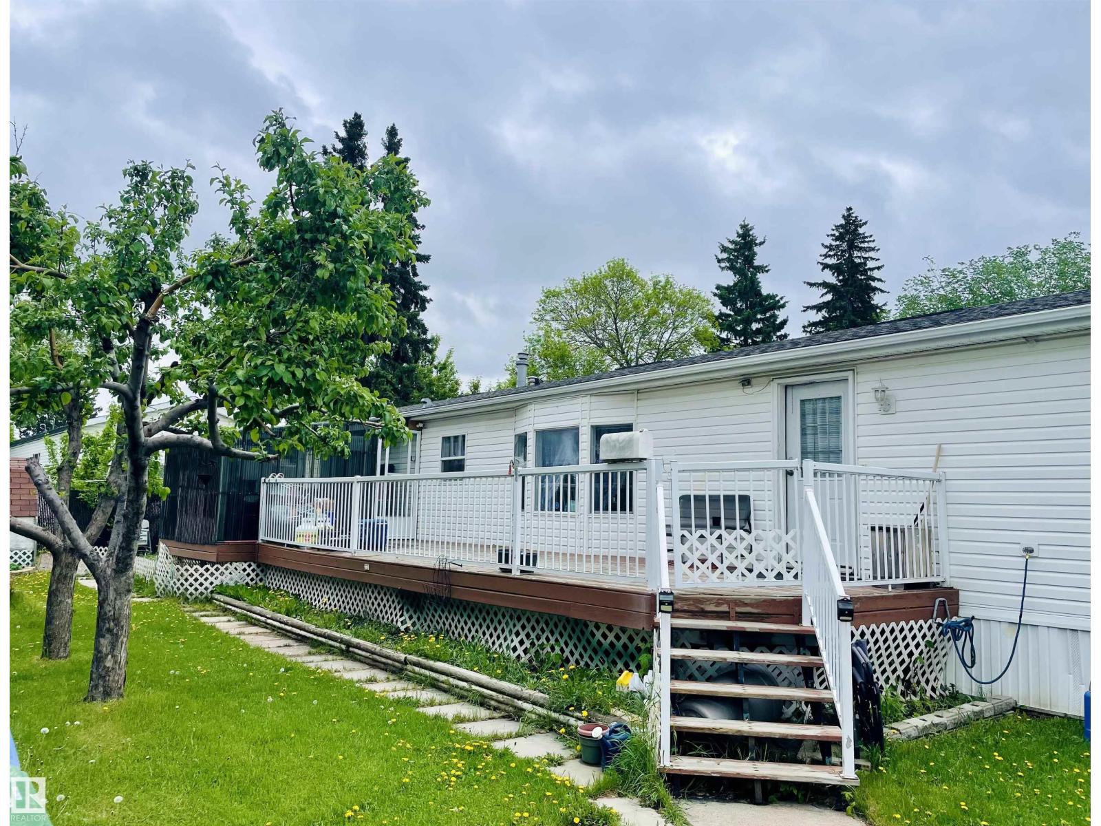 73 Willow Park Estates, leduc, Alberta