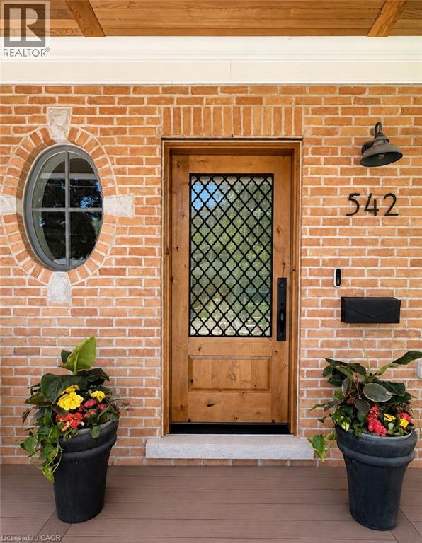 542 Woodland Avenue, Burlington, Ontario  L7R 2S4 - Photo 4 - 40835523