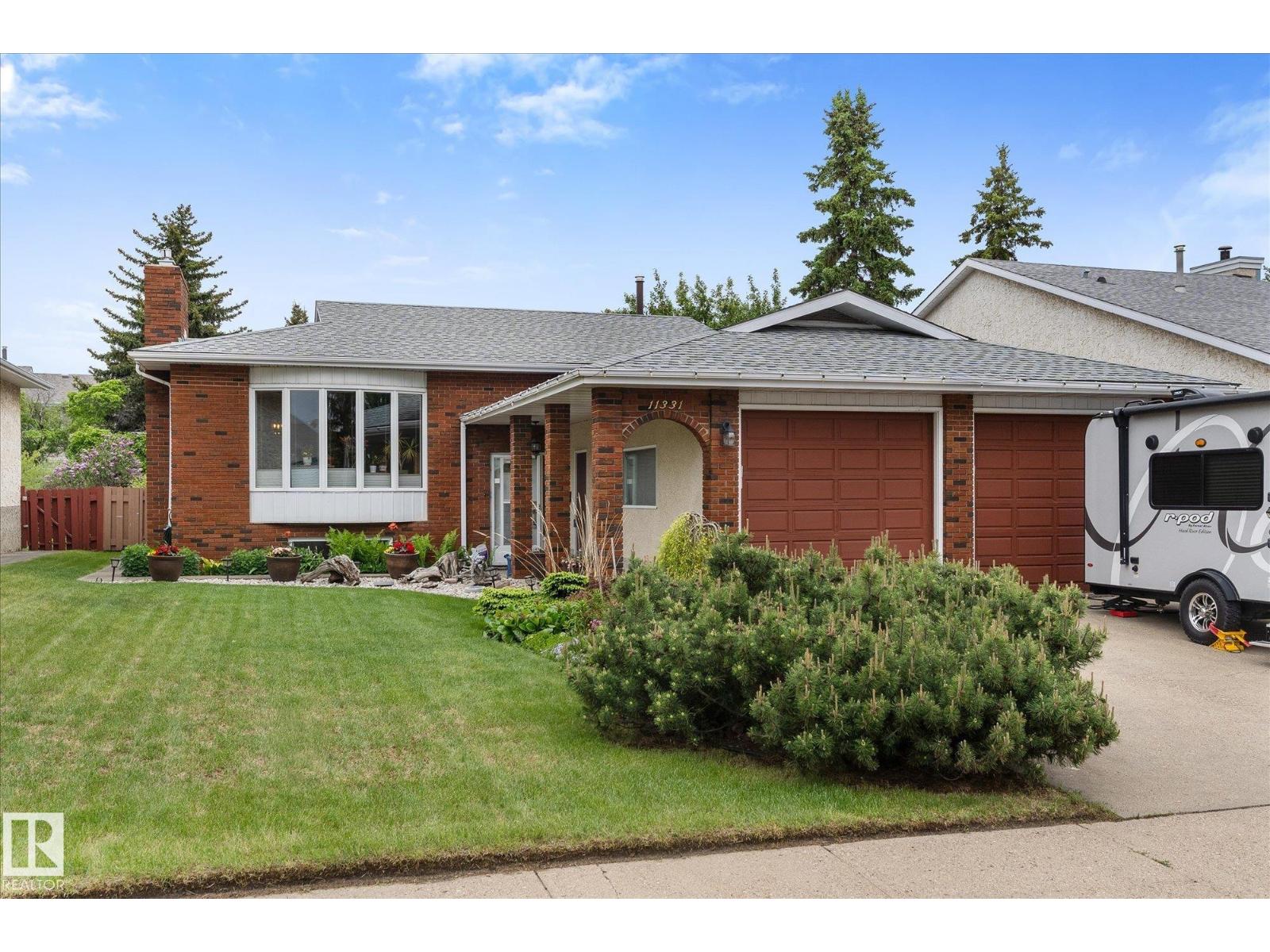 11331 25 Av NW, Edmonton, Alberta  T6J 5J1 - Photo 9 - E4491303