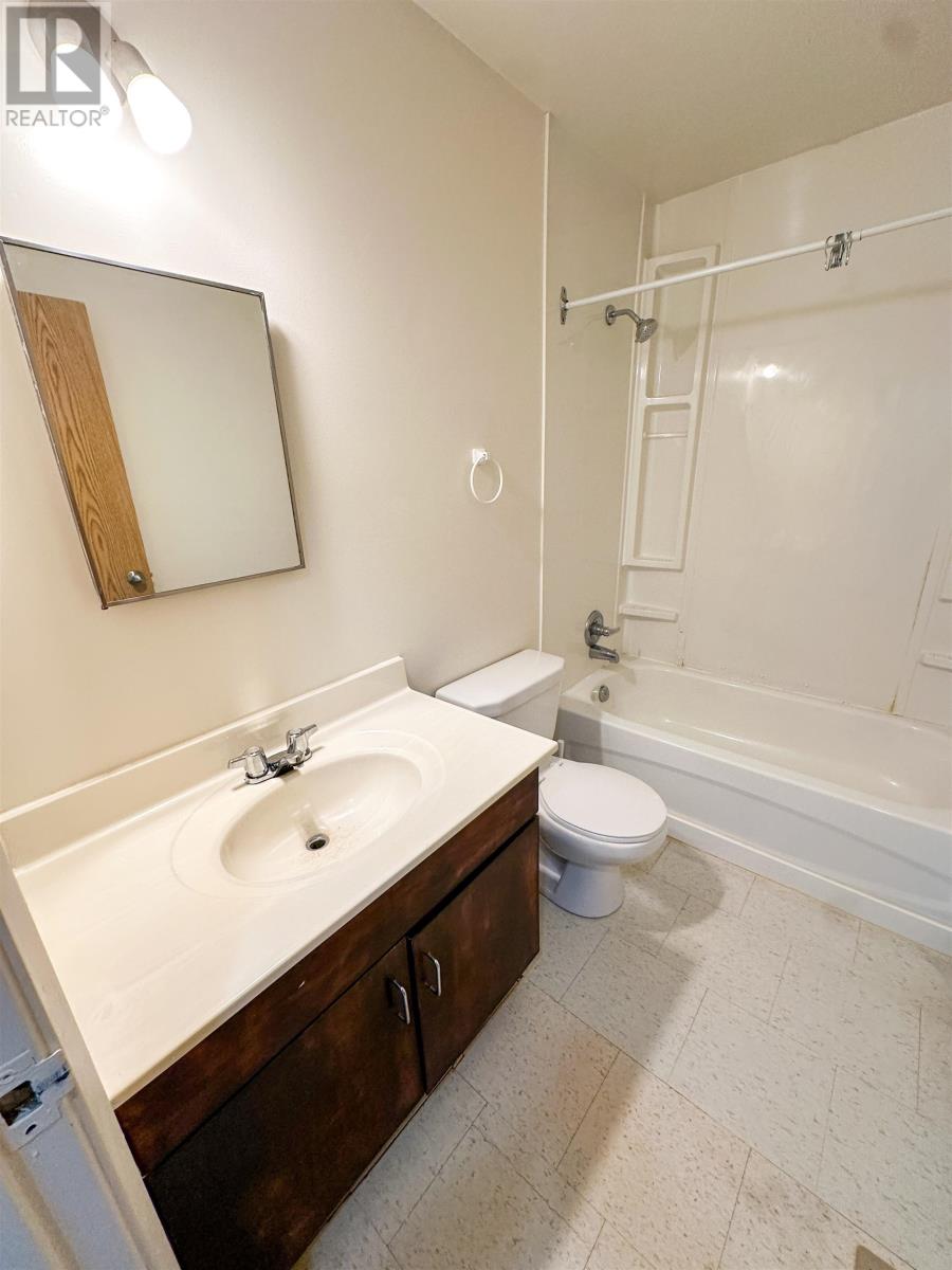 47/49 Birch Dr, Ear Falls, Ontario  P0V 1T0 - Photo 15 - TB2600397