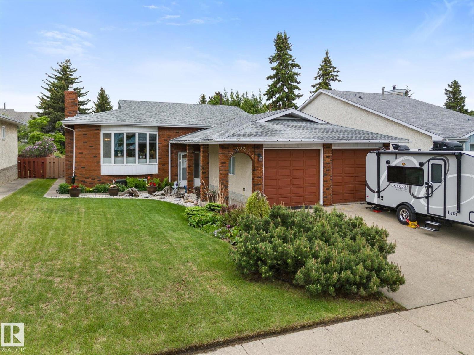 11331 25 Av NW, Edmonton, Alberta  T6J 5J1 - Photo 11 - E4491303