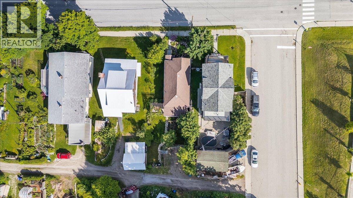 720 Latimer Street, Nelson, British Columbia  V1L 4V4 - Photo 56 - 10389936