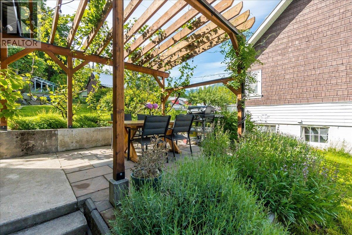 720 Latimer Street, Nelson, British Columbia  V1L 4V4 - Photo 44 - 10389936