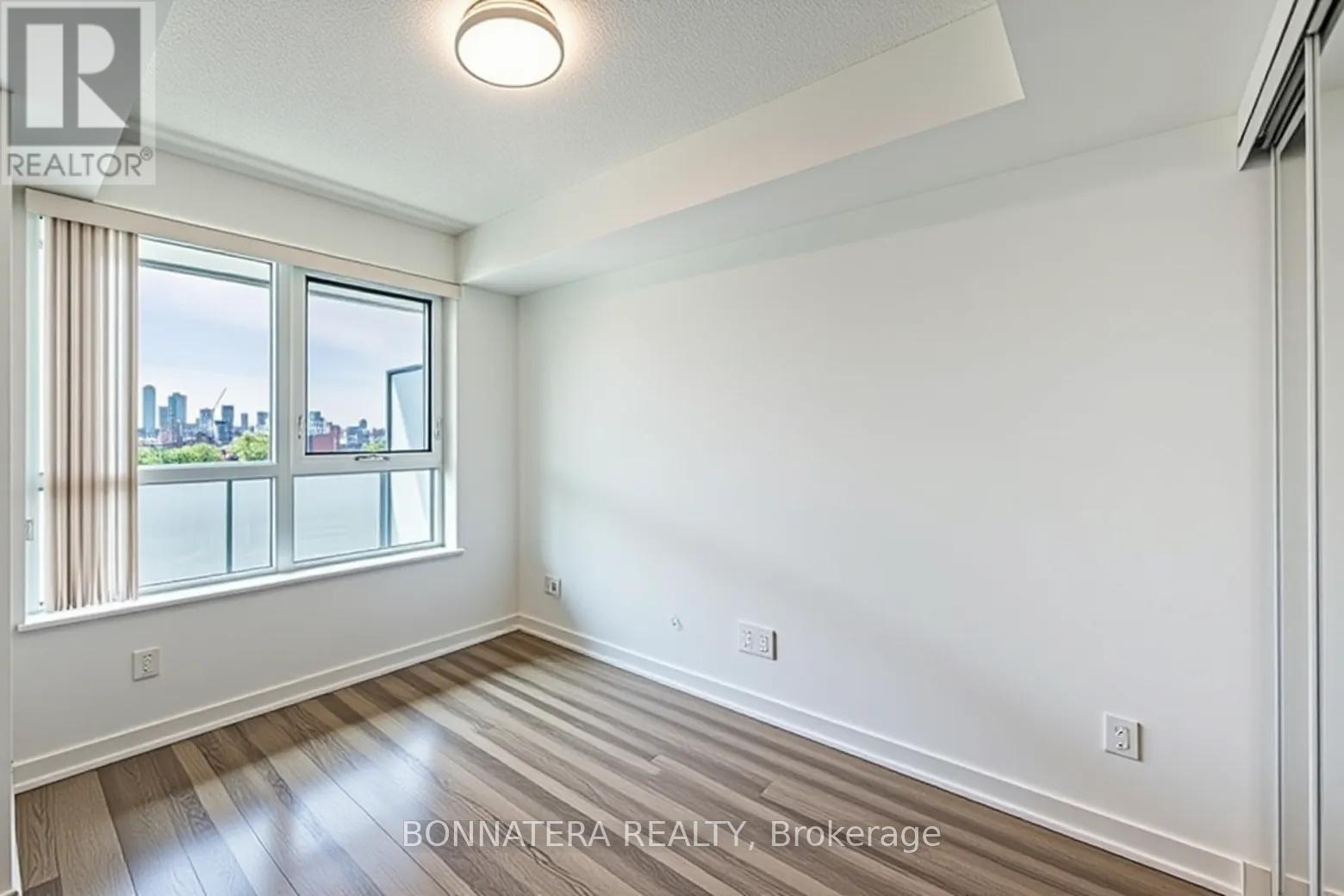 701 - 181 Huron Street, Toronto, Ontario  M5T 2B6 - Photo 13 - C13247496