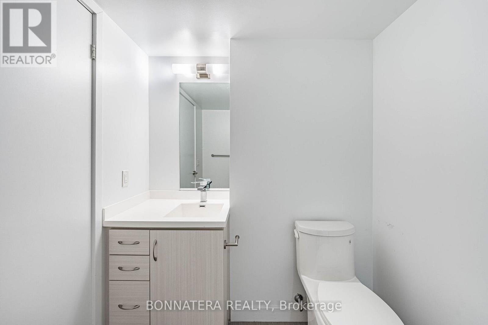 701 - 181 Huron Street, Toronto, Ontario  M5T 2B6 - Photo 20 - C13247496