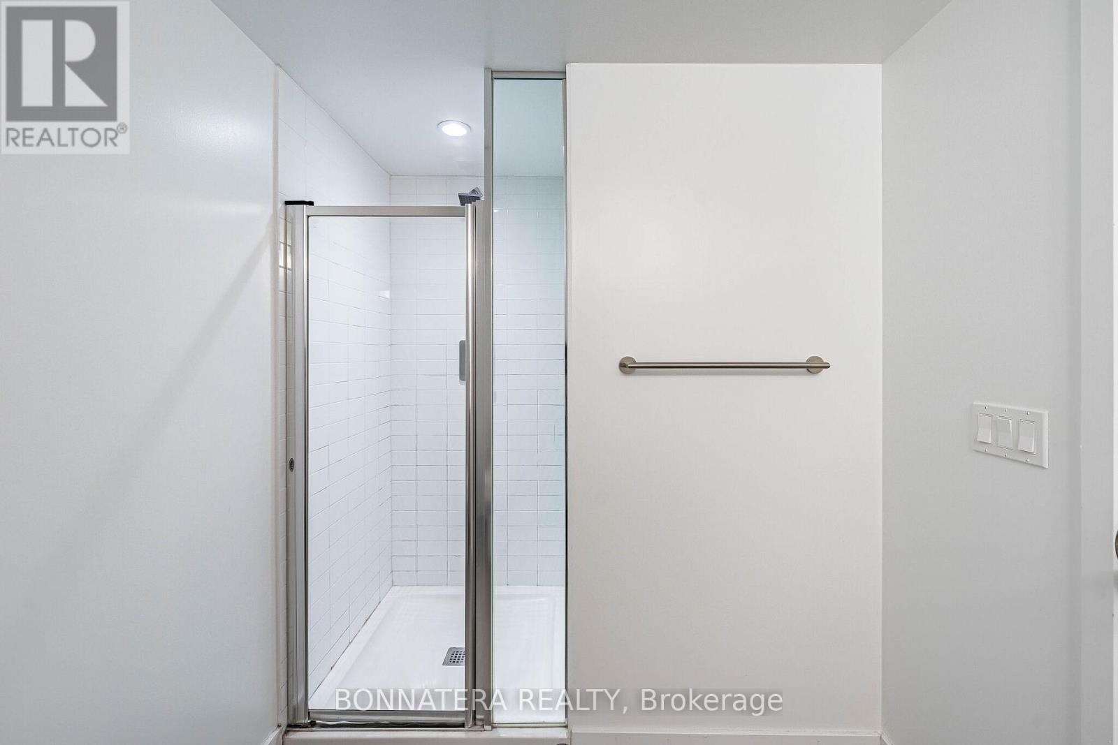 701 - 181 Huron Street, Toronto, Ontario  M5T 2B6 - Photo 21 - C13247496