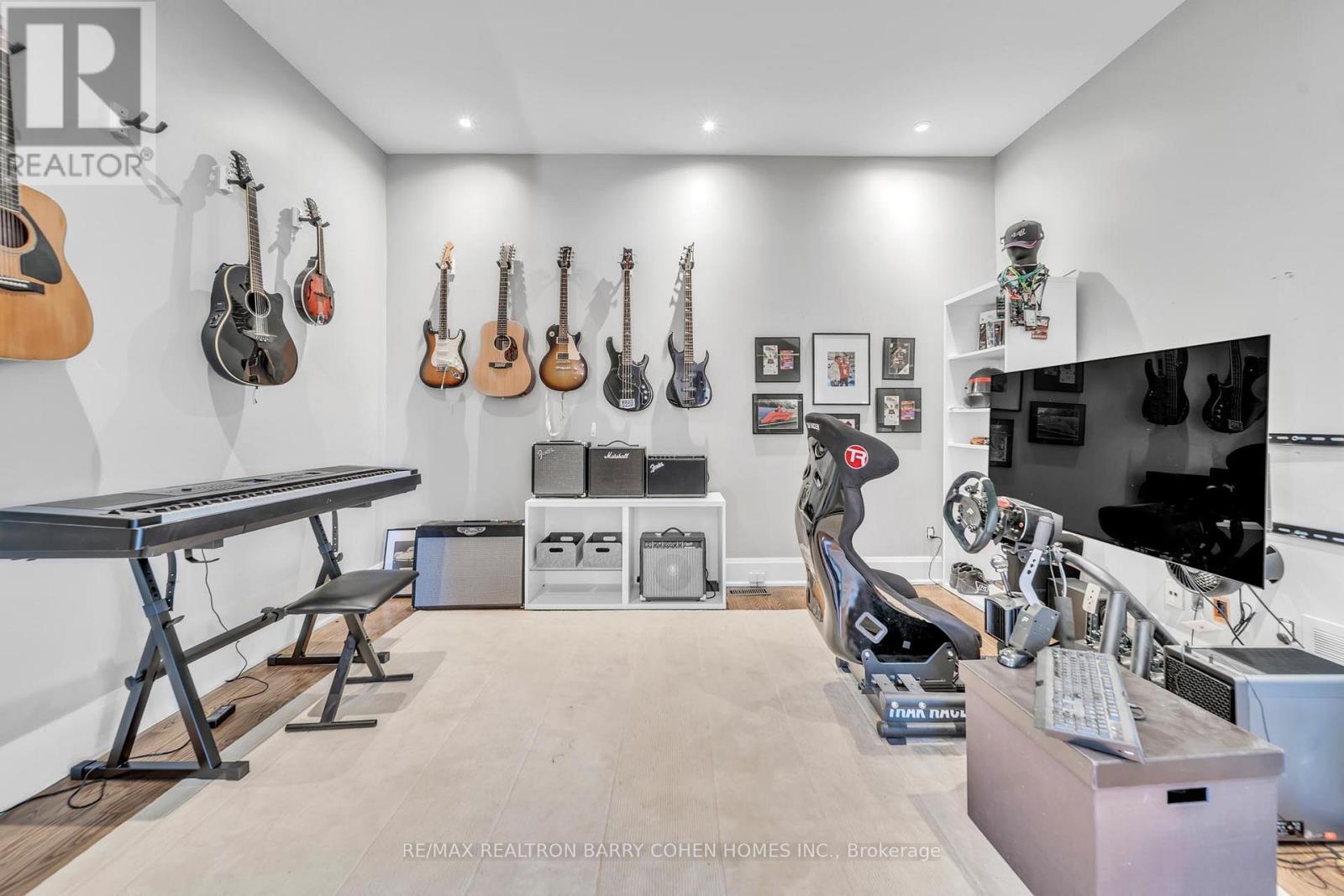 74 Esgore Drive, Toronto, Ontario  M5M 3R7 - Photo 20 - C13247554