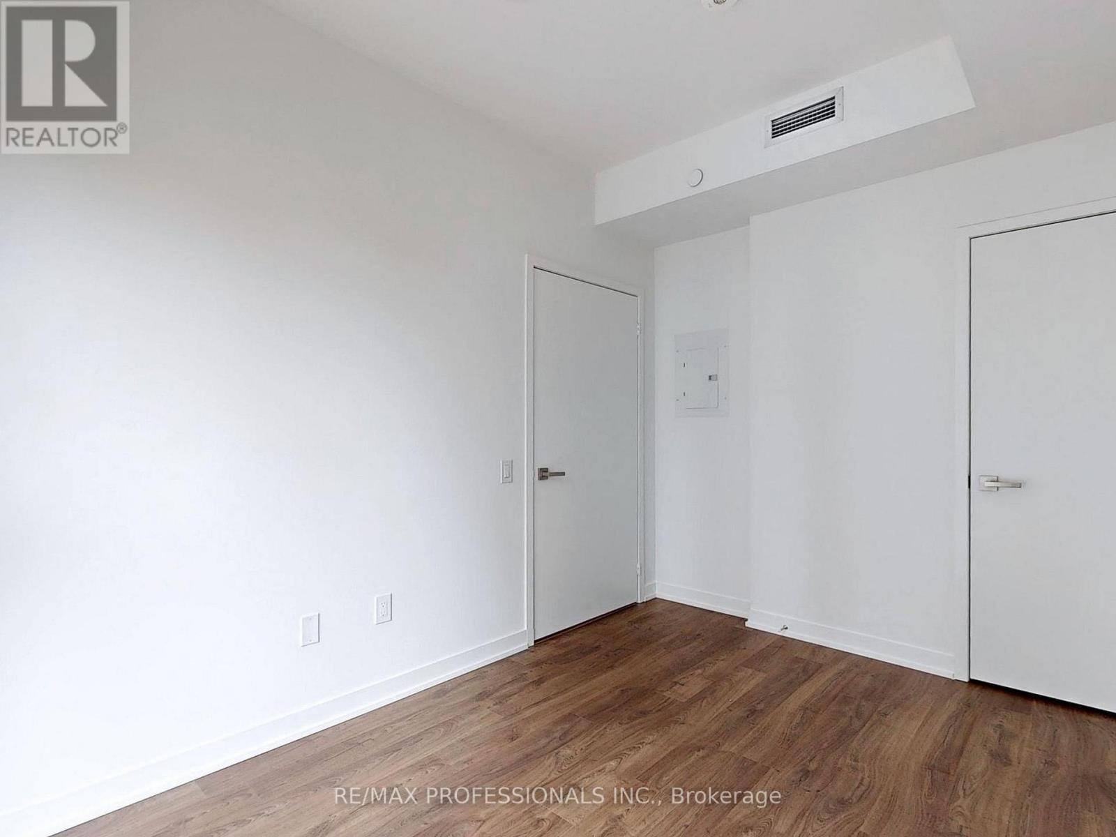 129 - 500 Wilson Avenue, Toronto, Ontario  M3H 0E5 - Photo 8 - C13247706