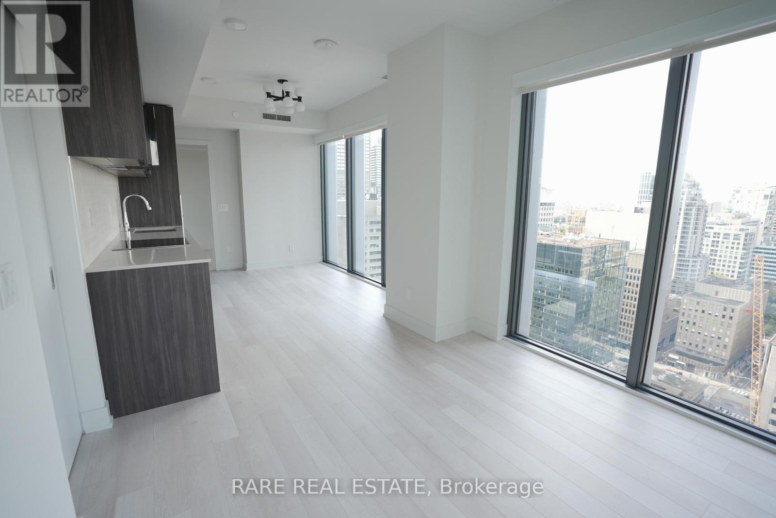 2502 - 8 Cumberland Street, Toronto, Ontario  M4W 0B6 - Photo 3 - C13247728