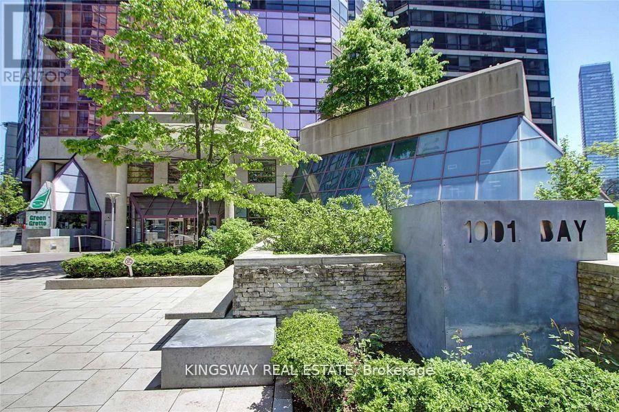 2803 - 1001 Bay Street, Toronto, Ontario  M5S 3A6 - Photo 2 - C13247744