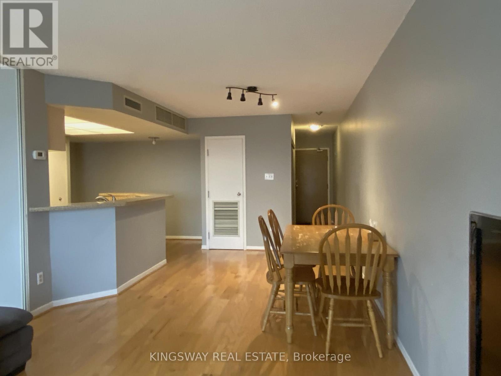 2803 - 1001 Bay Street, Toronto, Ontario  M5S 3A6 - Photo 5 - C13247744
