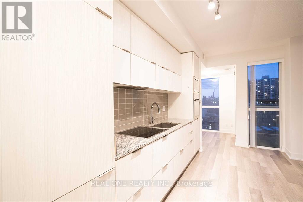1203 - 318 Richmond Street W, Toronto, Ontario  M5V 1X2 - Photo 2 - C13247780