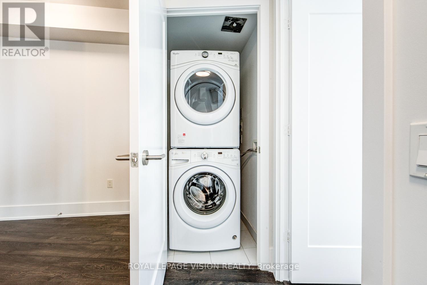 3905 - 10 York Street, Toronto, Ontario  M5J 0E1 - Photo 10 - C13247834