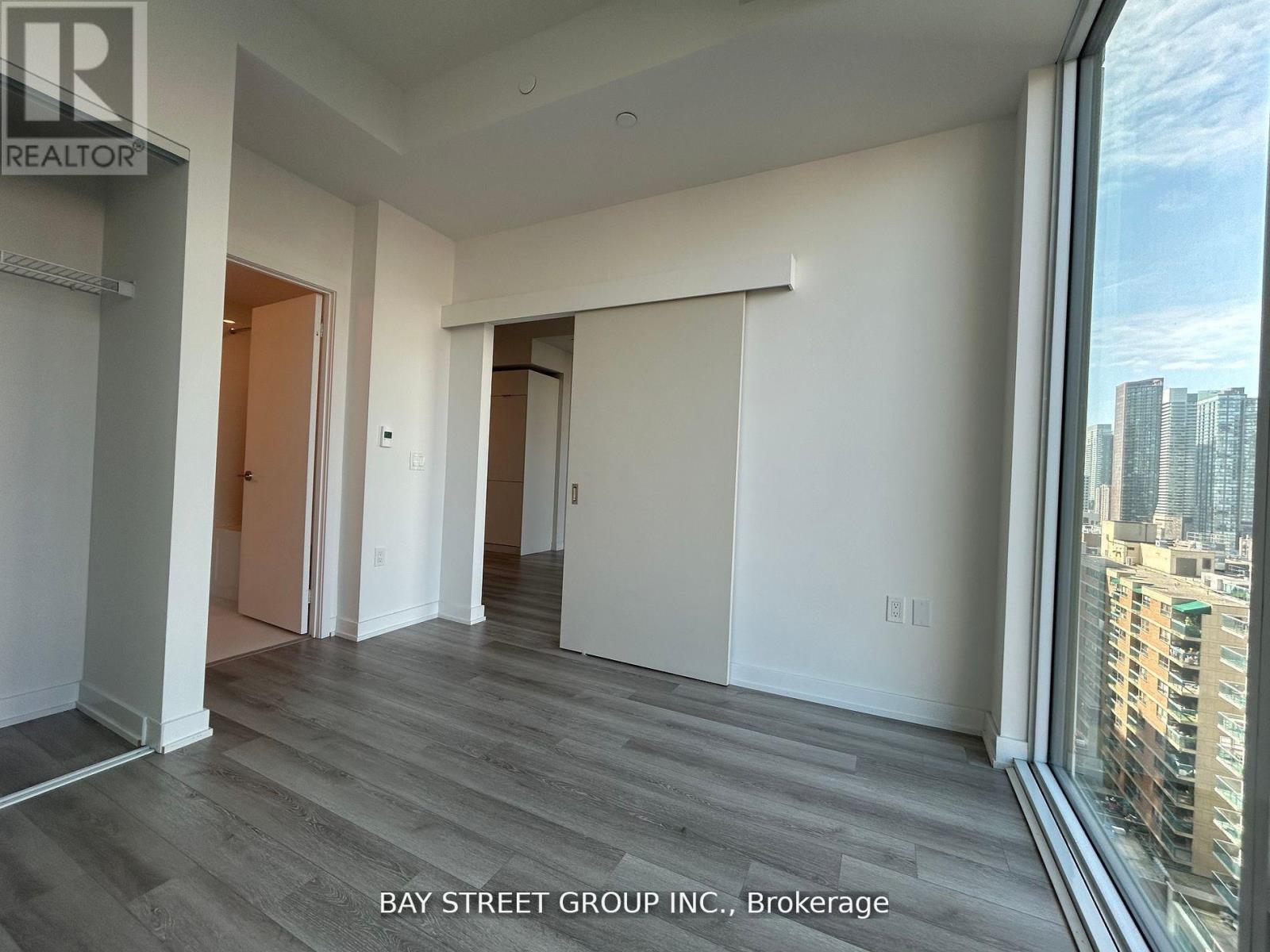 1424 - 121 St Patrick Street, Toronto, Ontario  M5T 3C1 - Photo 7 - C13247906