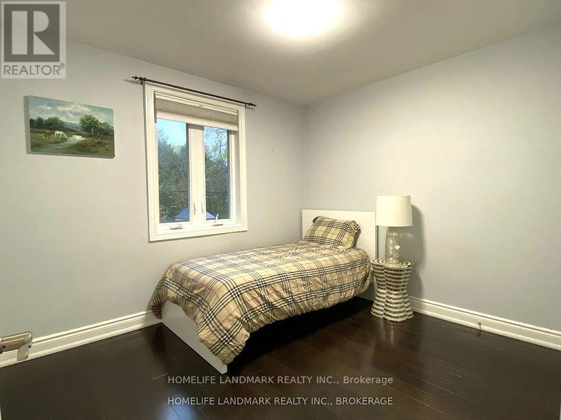 2nd - 57 Glenside Avenue, Toronto, Ontario  M4L 2T6 - Photo 11 - E13247632