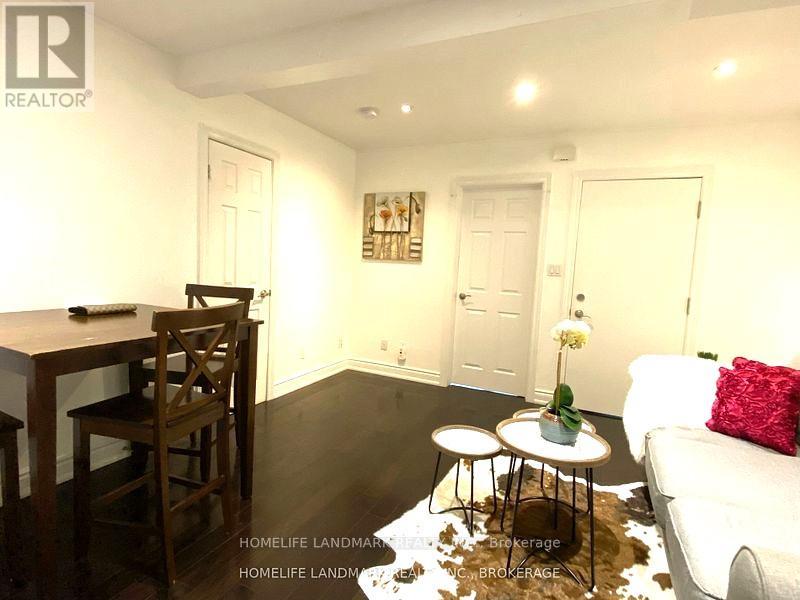 2nd - 57 Glenside Avenue, Toronto, Ontario  M4L 2T6 - Photo 5 - E13247632