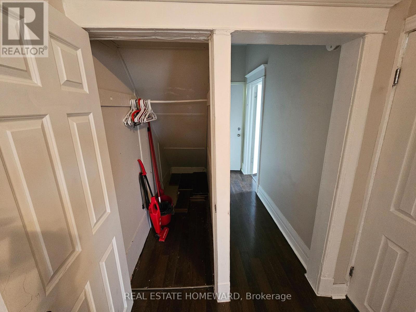 A - 733 Pape Avenue, Toronto, Ontario  M4K 3S8 - Photo 10 - E13247686