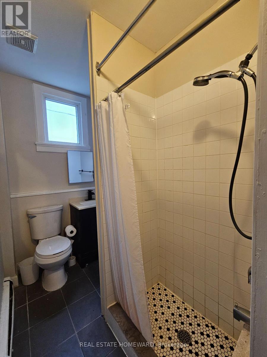 A - 733 Pape Avenue, Toronto, Ontario  M4K 3S8 - Photo 22 - E13247686
