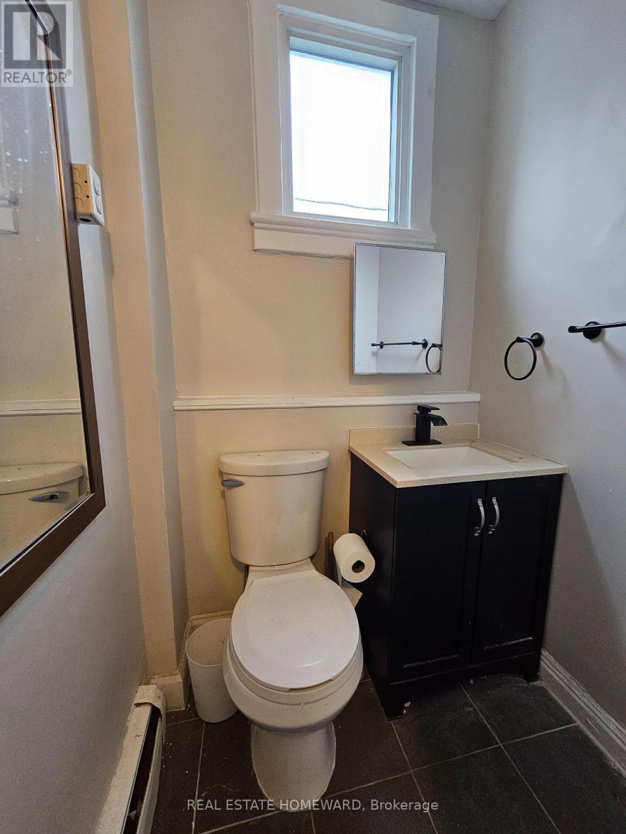 A - 733 Pape Avenue, Toronto, Ontario  M4K 3S8 - Photo 23 - E13247686