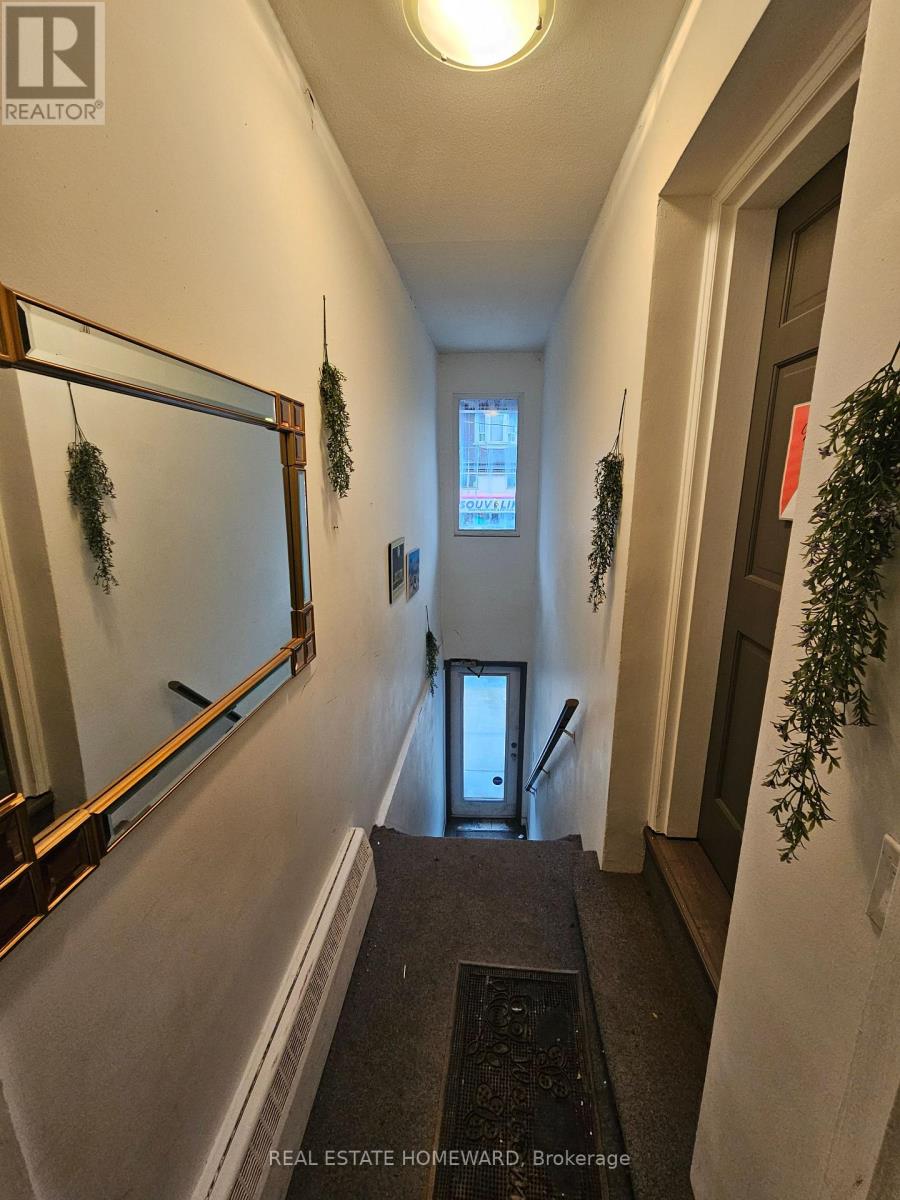 A - 733 Pape Avenue, Toronto, Ontario  M4K 3S8 - Photo 28 - E13247686