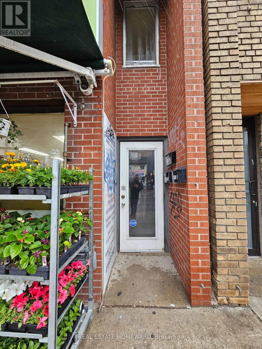 A - 733 Pape Avenue, Toronto, Ontario  M4K 3S8 - Photo 30 - E13247686