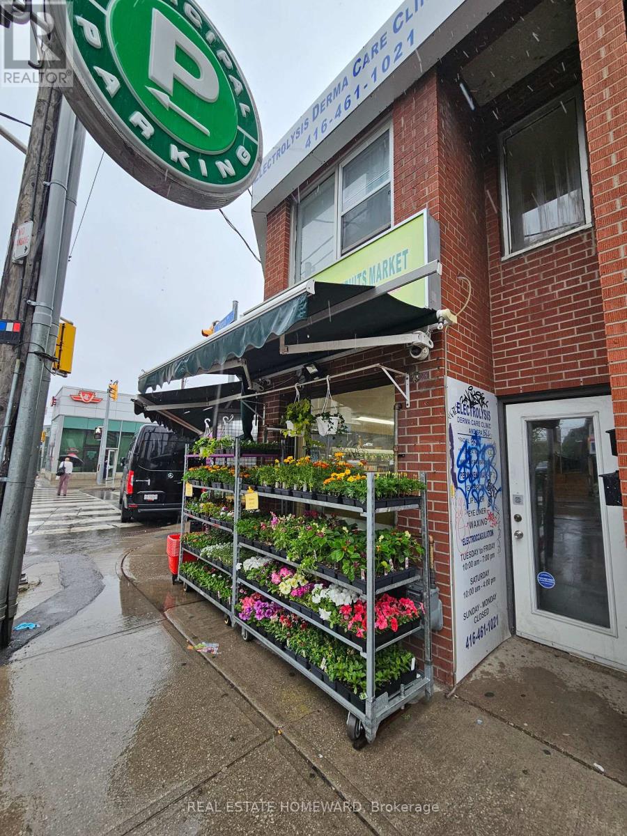 A - 733 Pape Avenue, Toronto, Ontario  M4K 3S8 - Photo 31 - E13247686