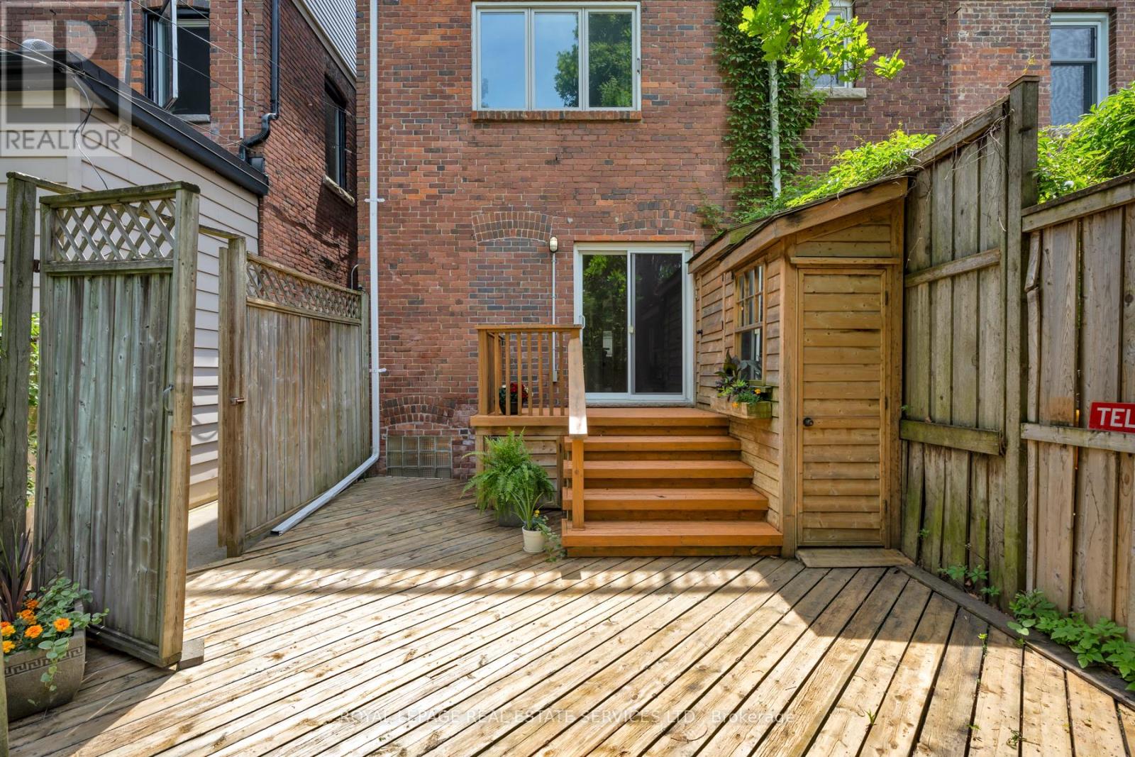 164 Fulton Avenue, Toronto, Ontario  M4K 1Y3 - Photo 32 - E13247738