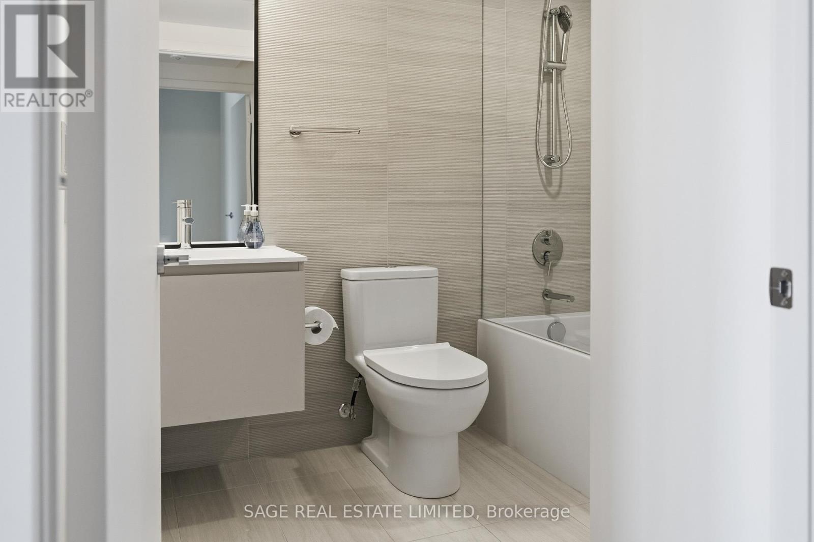 504 - 761 Queen Street E, Toronto, Ontario  M4M 1H3 - Photo 15 - E13247742