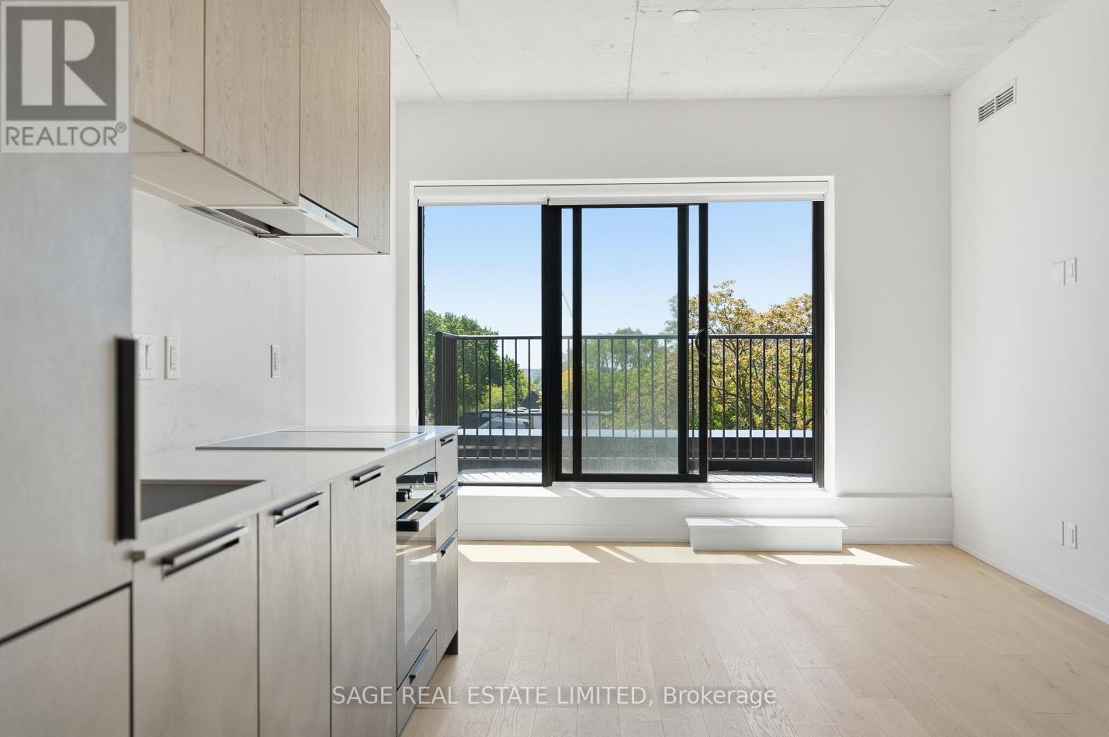 504 - 761 Queen Street E, Toronto, Ontario  M4M 1H3 - Photo 2 - E13247742