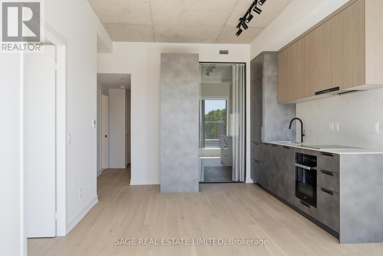 504 - 761 Queen Street E, Toronto, Ontario  M4M 1H3 - Photo 3 - E13247742