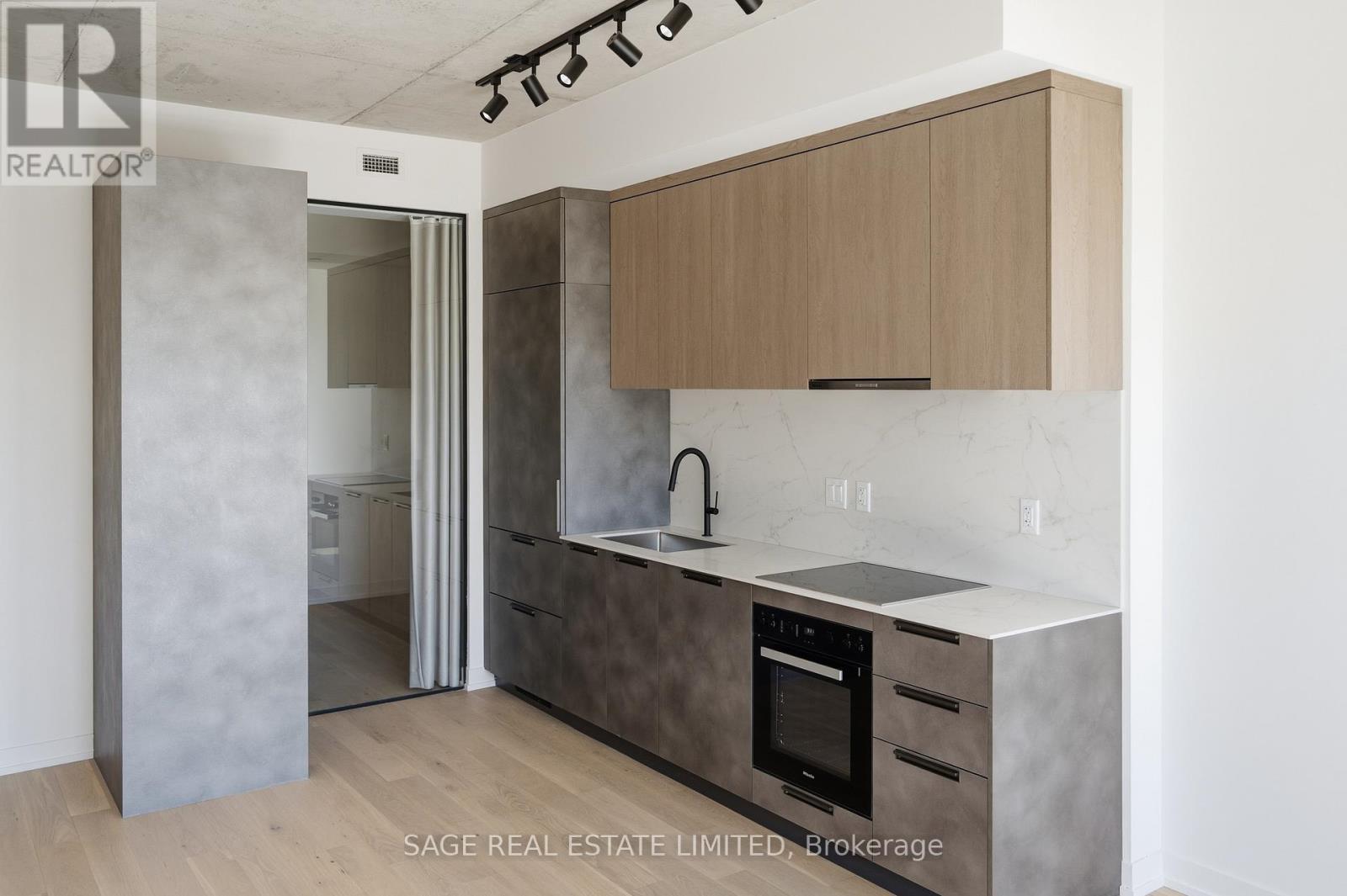 504 - 761 Queen Street E, Toronto, Ontario  M4M 1H3 - Photo 5 - E13247742