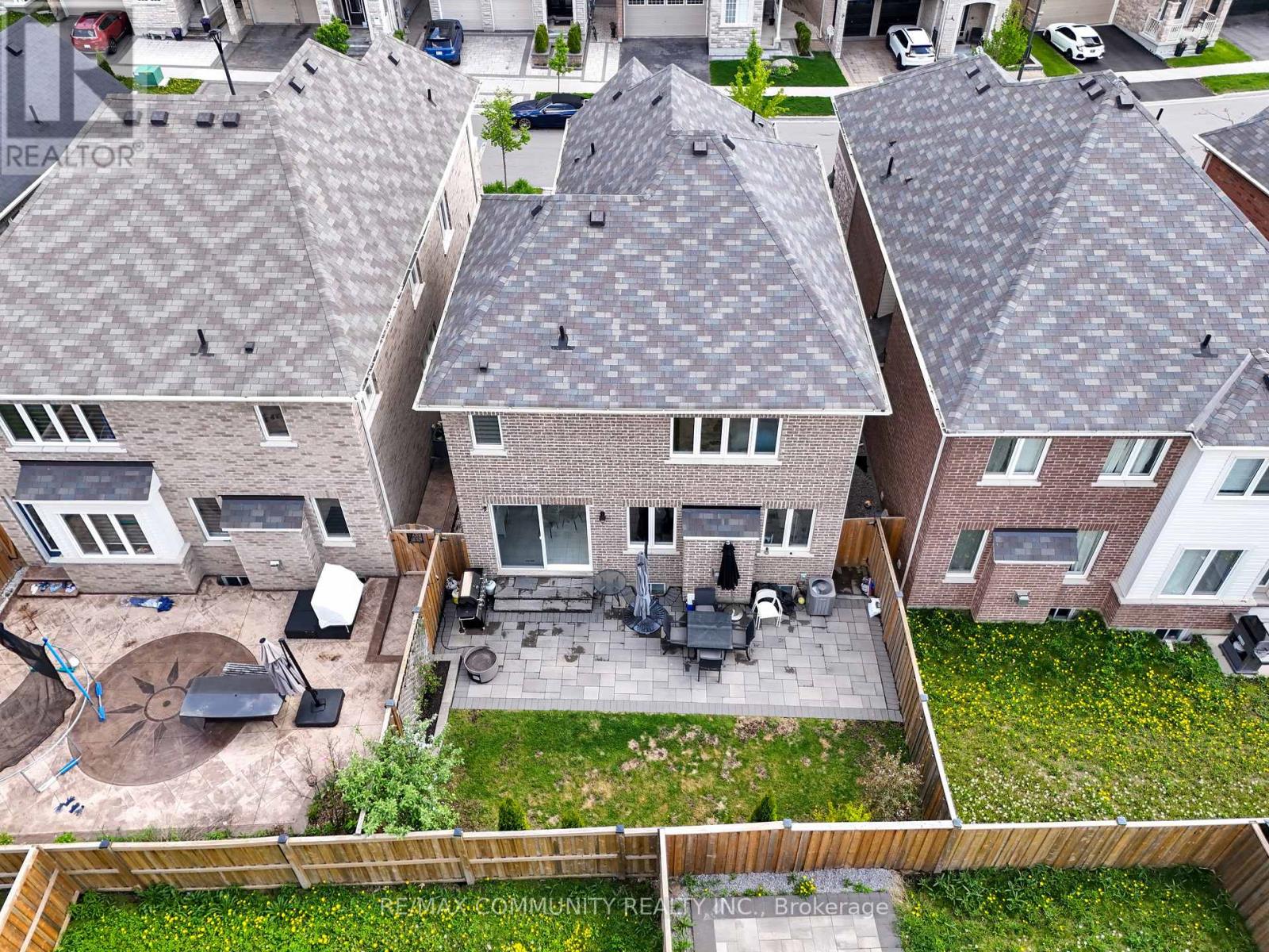 1055 Foxtail Crescent, Pickering, Ontario  L1X 0E7 - Photo 49 - E13247862