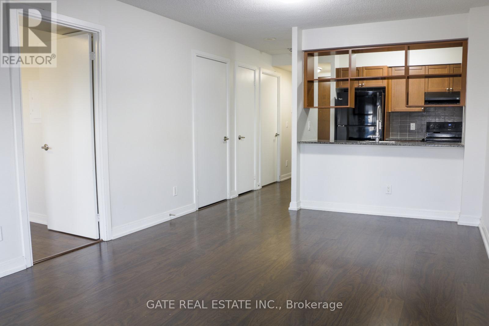 1404 - 151 Village Green Square, Toronto, Ontario  M1S 0K5 - Photo 5 - E13247904