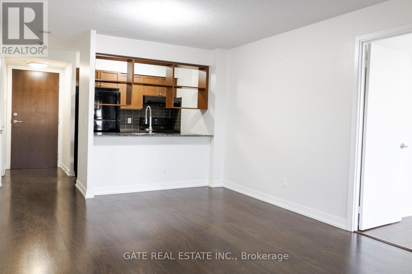1404 - 151 Village Green Square, Toronto, Ontario  M1S 0K5 - Photo 6 - E13247904