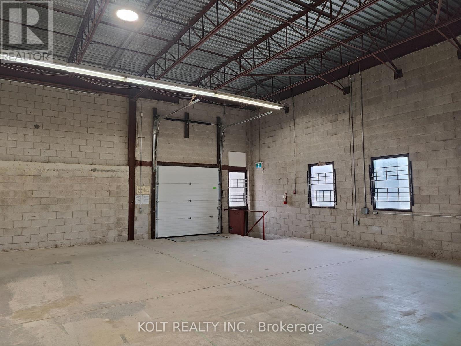 Unit 5 - 931 Progress Avenue, Toronto, Ontario  M1G 3V5 - Photo 3 - E13247930