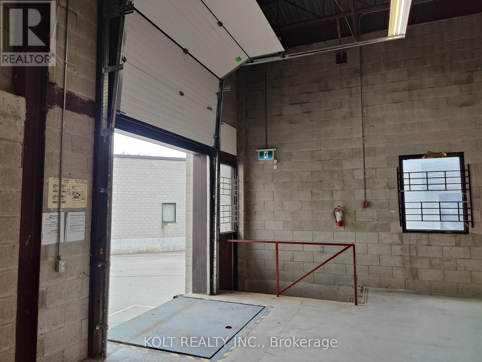Unit 5 - 931 Progress Avenue, Toronto, Ontario  M1G 3V5 - Photo 4 - E13247930