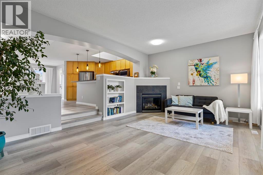 122 Auburn Bay Heights Se, Calgary, Alberta  T3M 0A7 - Photo 3 - A2318197