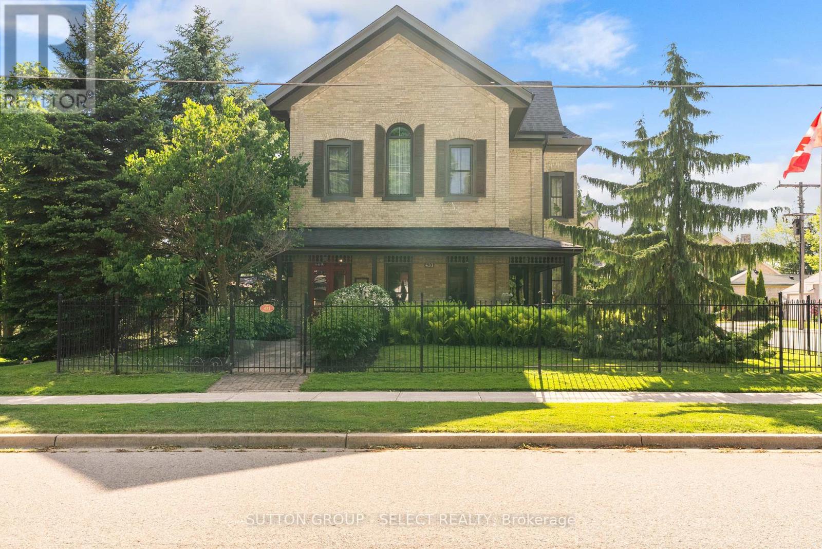 431 Albert Street, South Huron, Ontario  N0M 1S1 - Photo 2 - X13246736