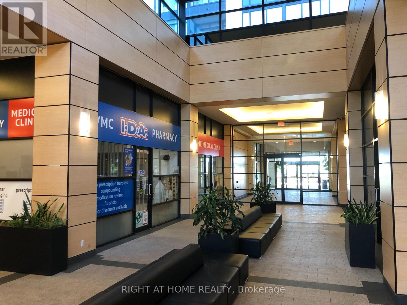 2606 - 2900 Highway 7 Road, Vaughan, Ontario  L4K 0G3 - Photo 16 - N13247562
