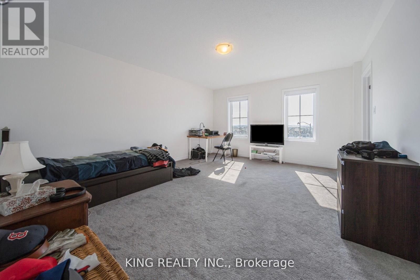69 Lawrence D. Pridham Avenue, New Tecumseth, Ontario  L9R 0X4 - Photo 34 - N13247680