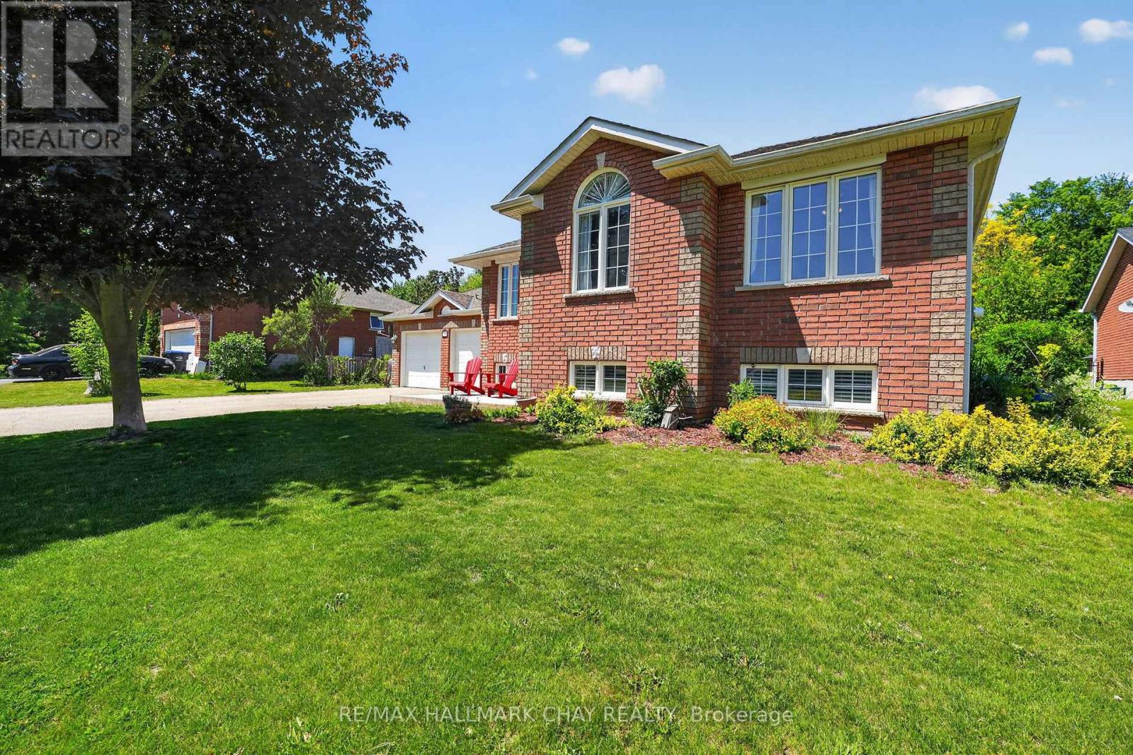 55 BURBANK CIRCLE, Adjala-Tosorontio, Ontario