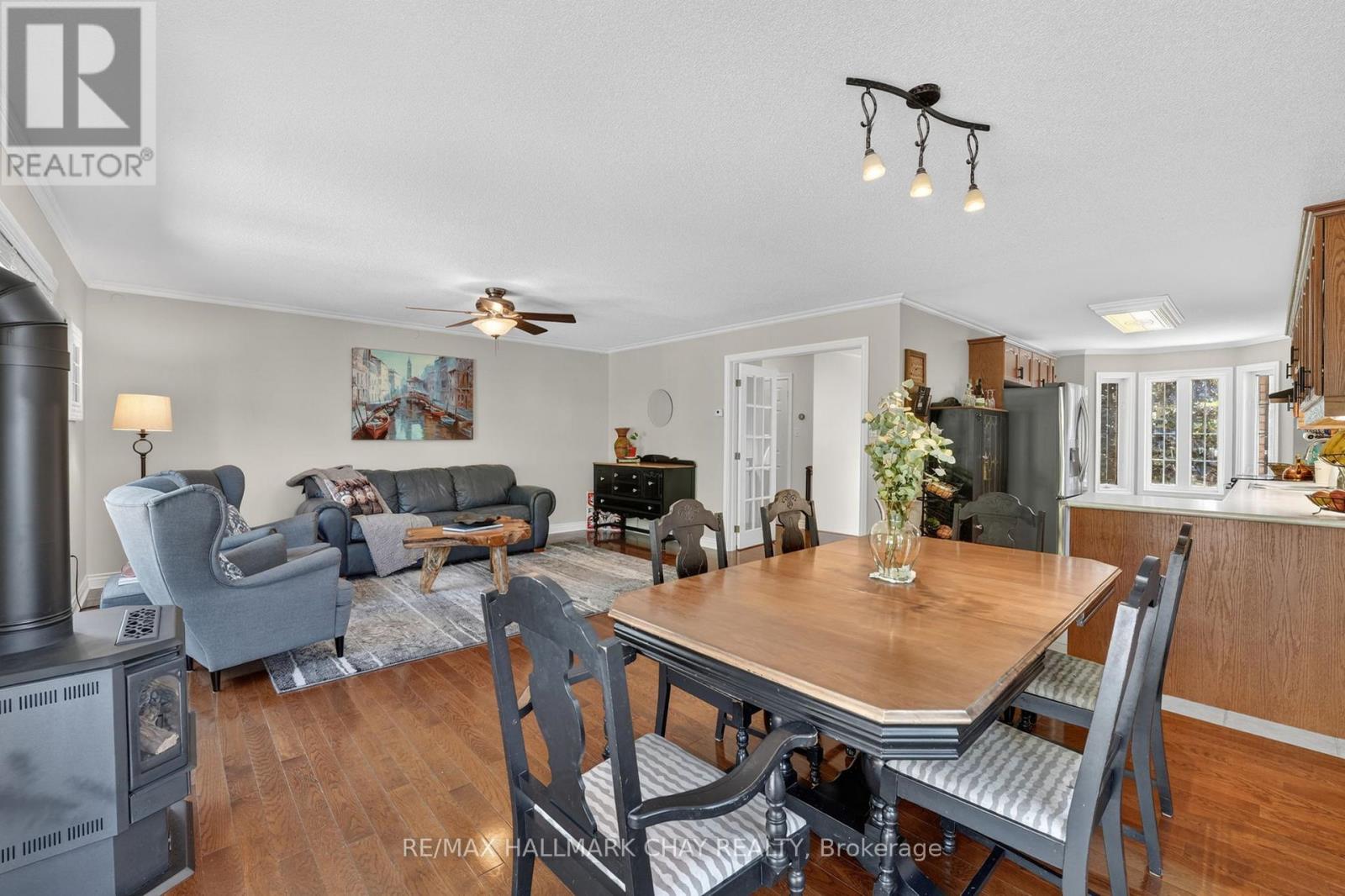 55 Burbank Circle, Adjala-Tosorontio, Ontario  L0M 1J0 - Photo 19 - N13247914