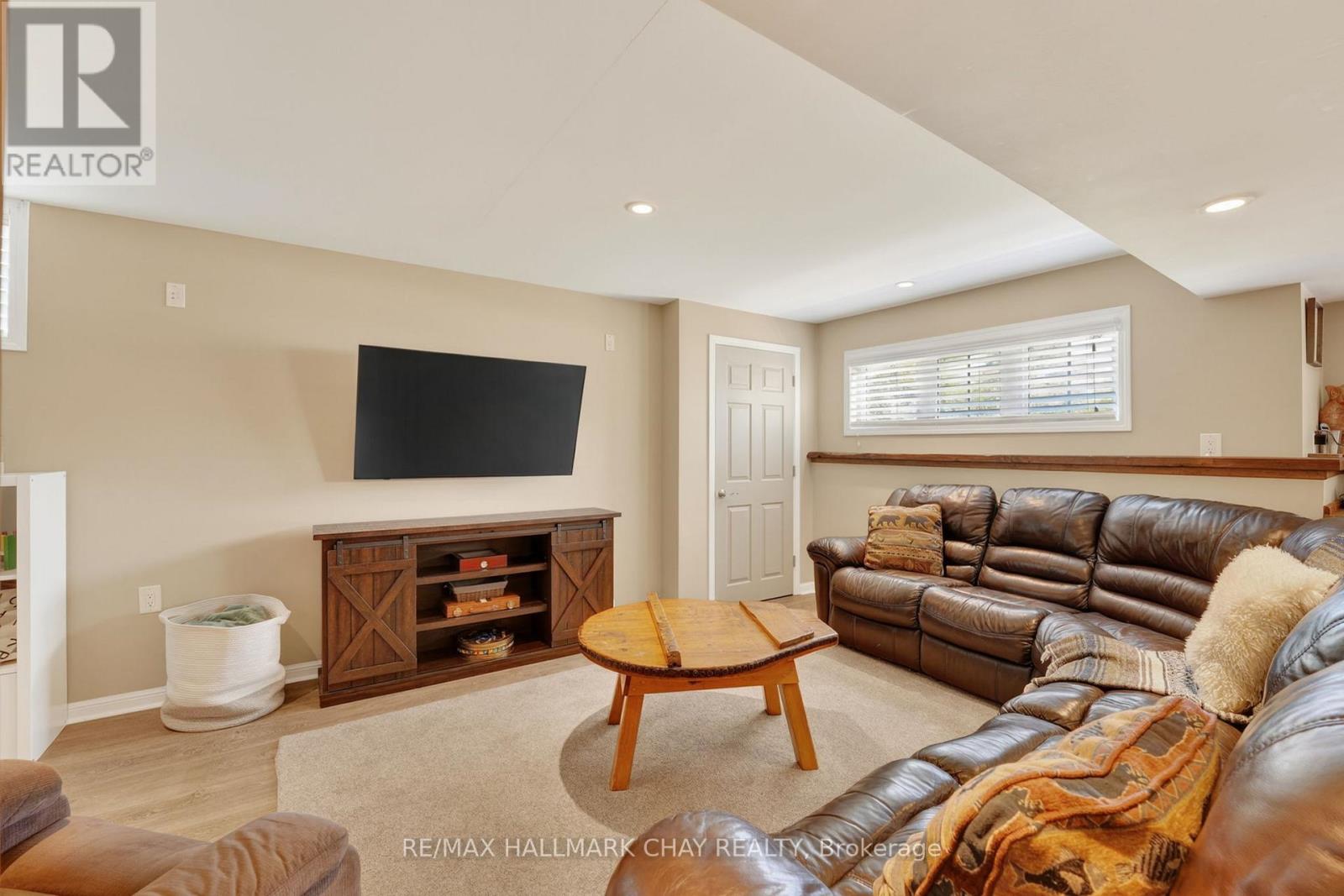 55 Burbank Circle, Adjala-Tosorontio, Ontario  L0M 1J0 - Photo 29 - N13247914