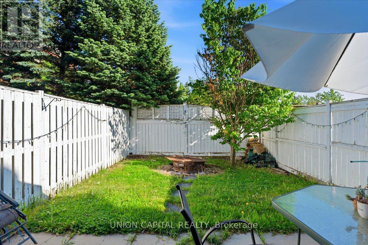 31 Ochalski Road, Aurora (Bayview Wellington), Ontario  L4G 7J3 - Photo 4 - N13247942