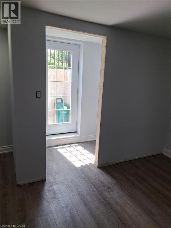 2240 Headon Road, Burlington, Ontario  L7M 3Y7 - Photo 2 - 40837143