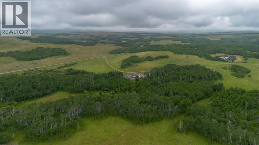 272015a Twp Rd 12, Rural Cardston County, Alberta  T0K 0K0 - Photo 9 - A2318308