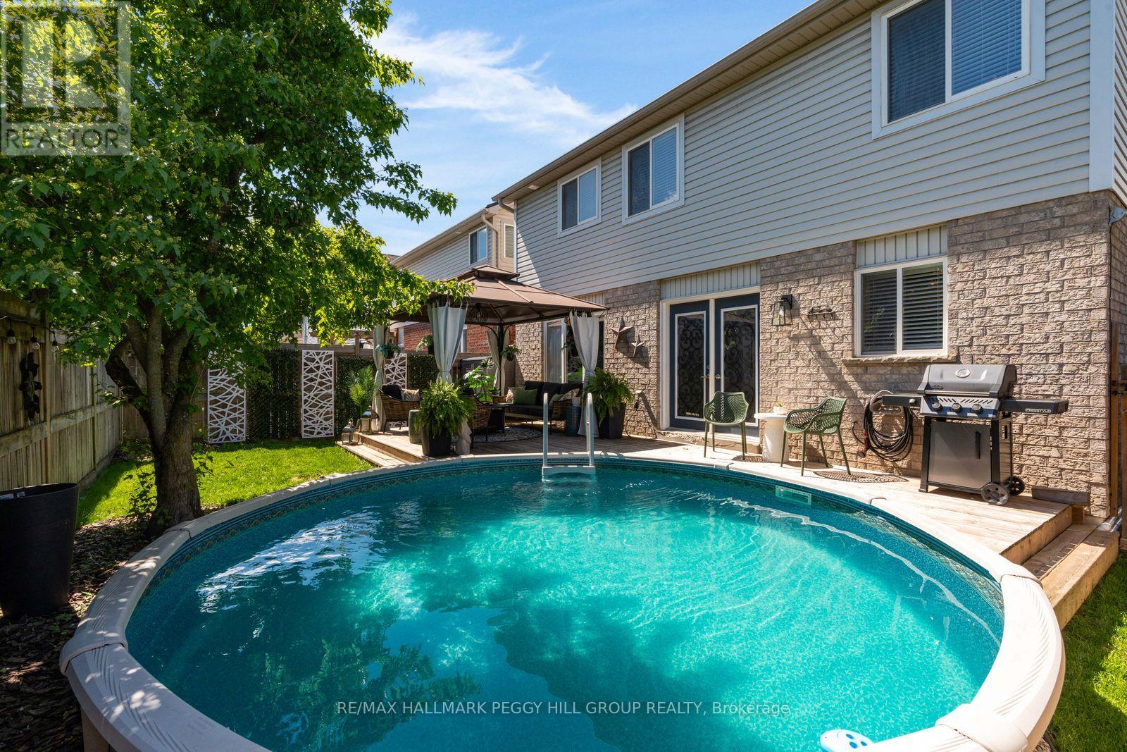 15 Brookwood Drive, Barrie, Ontario  L4N 0Z1 - Photo 2 - S13247936