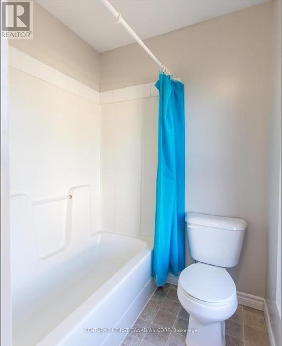 47 - 600 Sarnia Road, London North, Ontario  N6G 5M5 - Photo 21 - X13248082