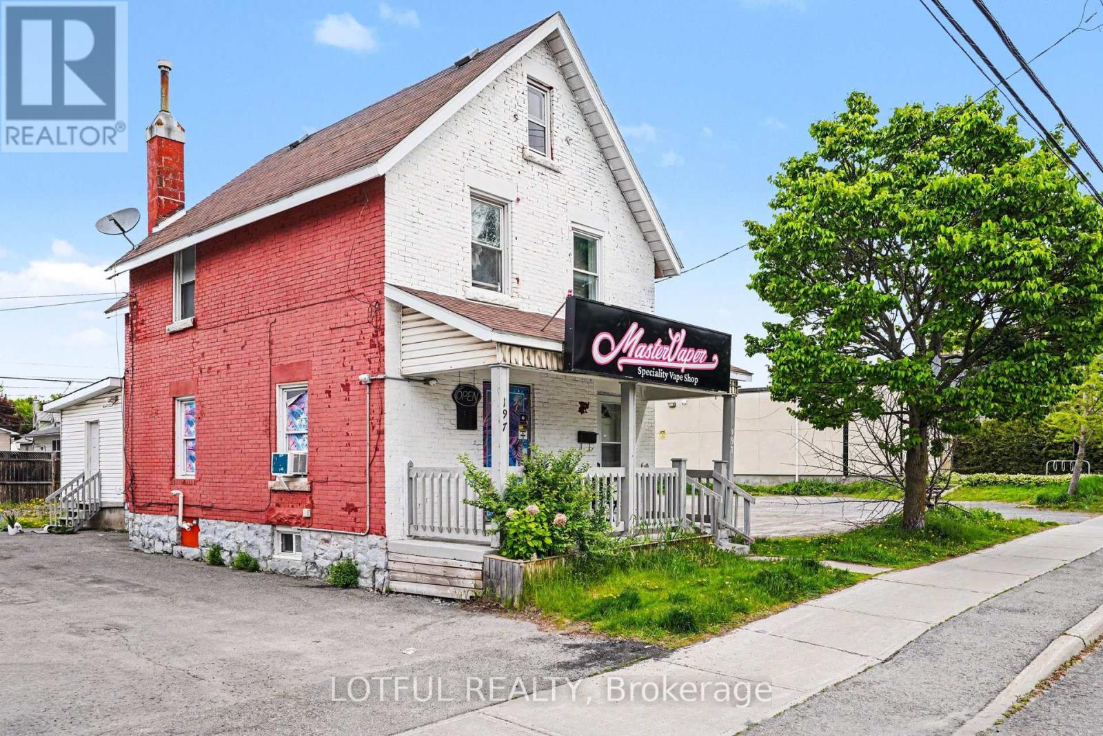 197 Mcarthur Avenue, Ottawa, Ontario  K1L 6P6 - Photo 3 - X13248066